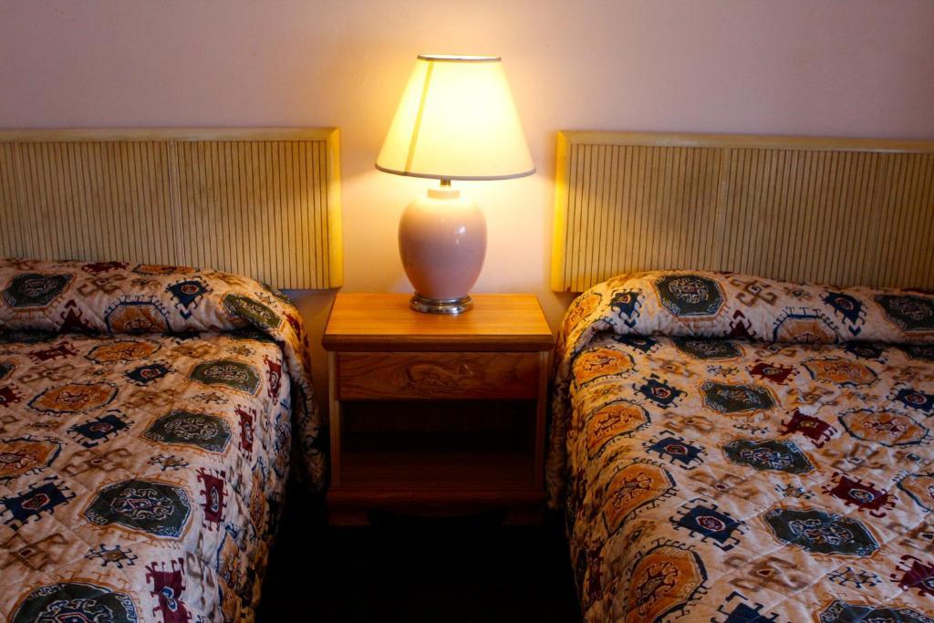 Homestead Motel San Luis Obispo Room photo